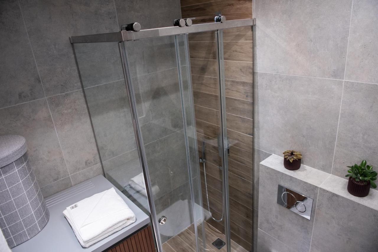 Katia Modern Apartment In Афины Экстерьер фото